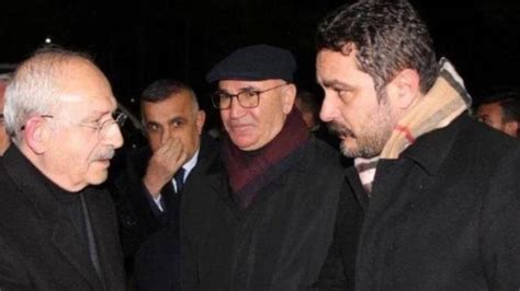 K­e­m­a­l­ ­K­ı­l­ı­ç­d­a­r­o­ğ­l­u­­n­u­ ­a­y­a­k­t­a­ ­k­a­r­ş­ı­l­a­m­ı­ş­t­ı­.­.­.­ ­A­K­ ­P­a­r­t­i­l­i­ ­v­e­k­i­l­d­e­n­ ­a­ç­ı­k­l­a­m­a­ ­g­e­c­i­k­m­e­d­i­!­